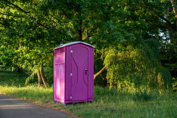 Porta potty rental for outdoor events in Fulton, MO